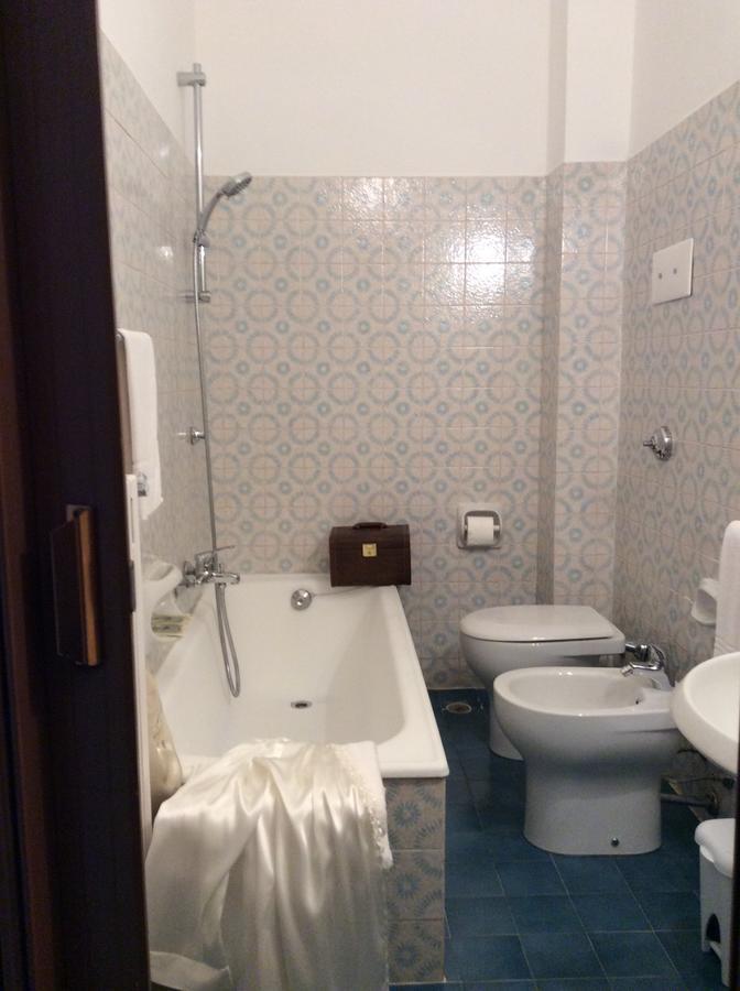 Livio Hotel
